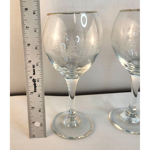 Libbey Arbys Winter Wonderland Frosted Set Scene Gold Rim Wine Glass Pair Vintag - Picture 3 of 9